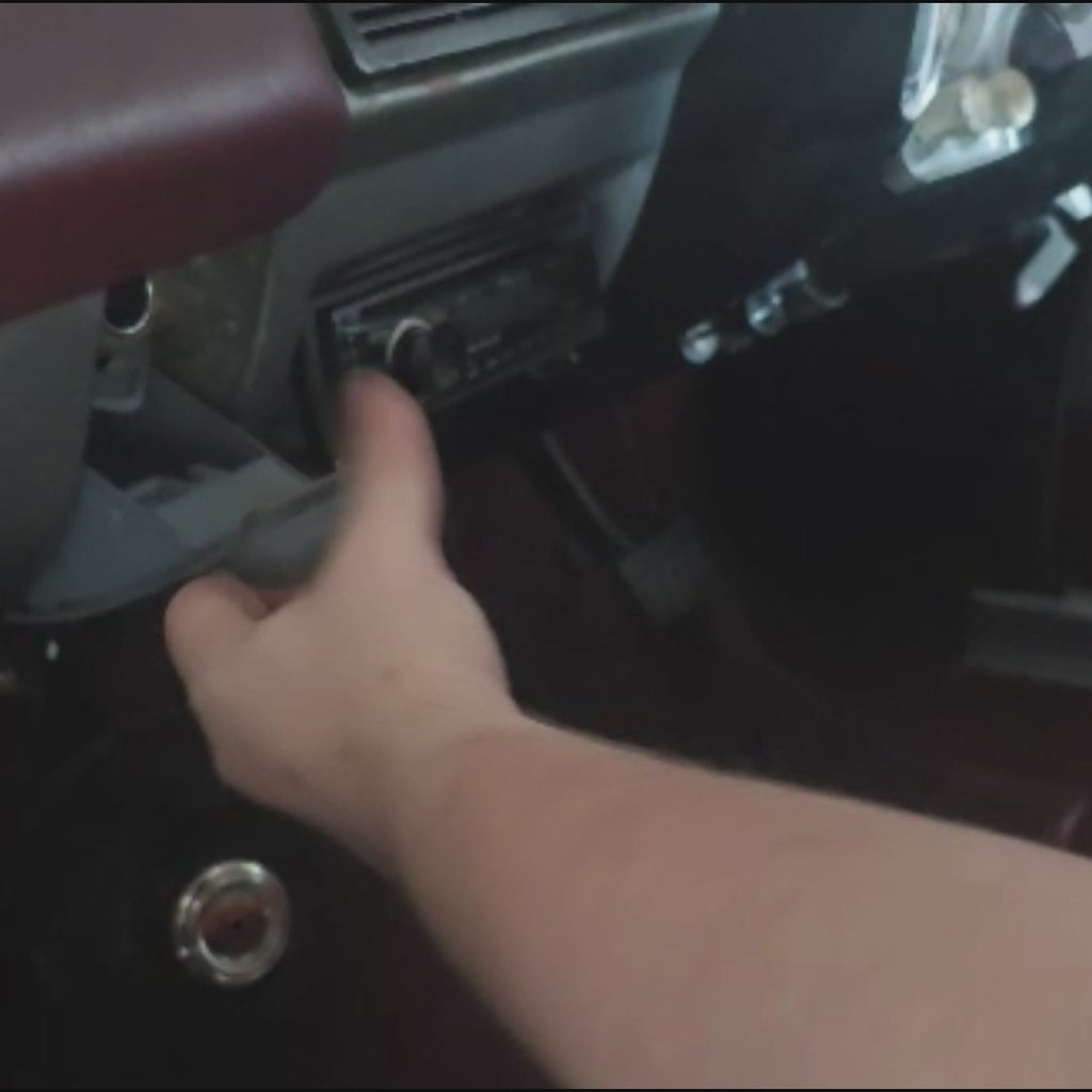 R&S Series Cup Holder